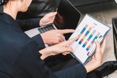 Performanceanalyse von aktiv gemanagten Fonds und ETFs – Was sagt die deutsche Statistik?