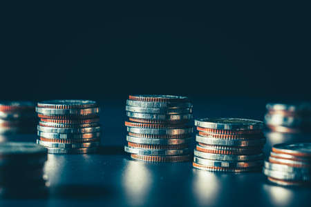 Vergleich von Krypto-ETPs mit traditionellen ETF-Produkten: Chancen und Risiken für deutsche Anleger